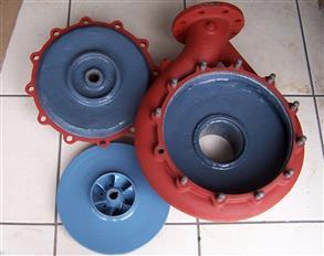 End suction pump internally lined